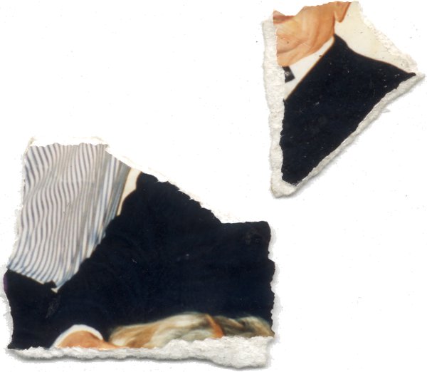 Fragments déchirés.