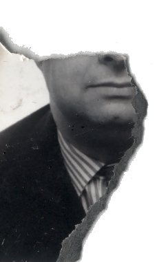 Visage d’homme avec cravate. Fragment.