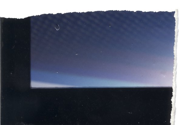 Ciel bleu.  Fragment.