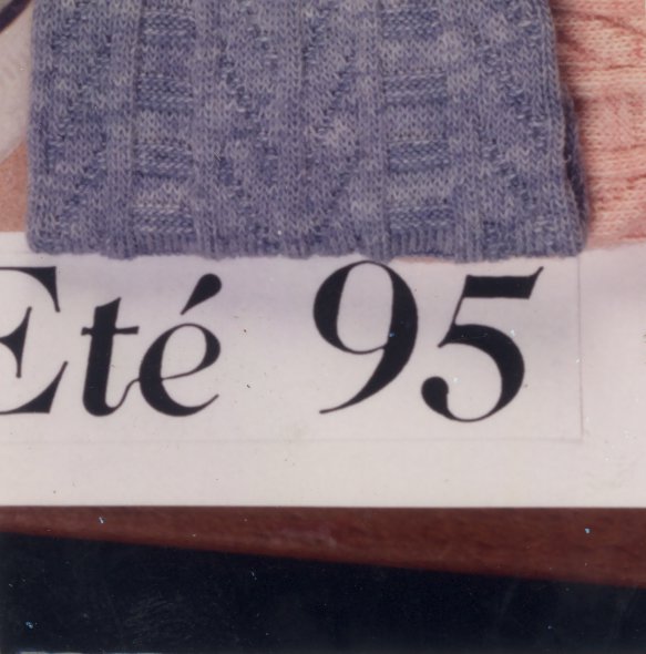 Inscription avec écrit : « Été 95 ».