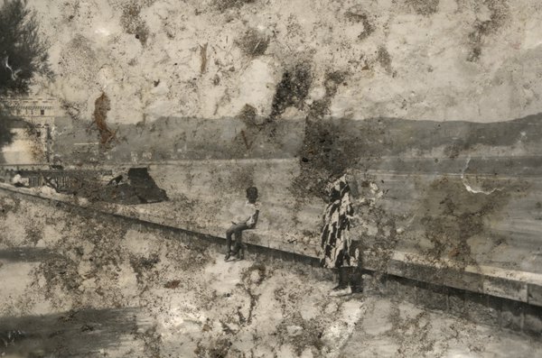 paysage. Image avec salissures. Noir et blanc.