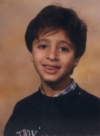 Visage de petit garçon.