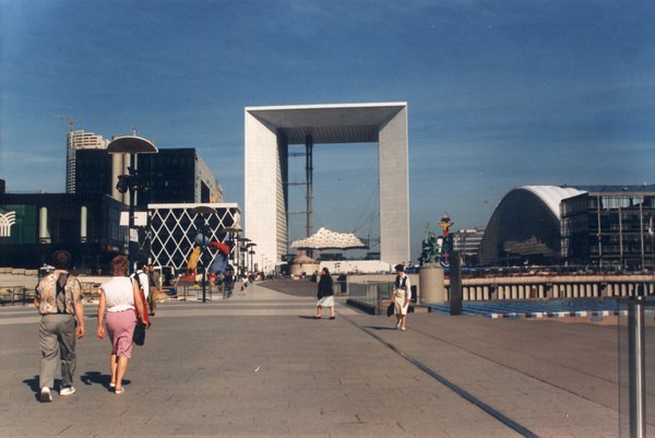 Grande Arche de la Défense.